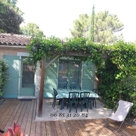 39 - Mazet Provencal Dans Village Vacances 高加克 外观 照片